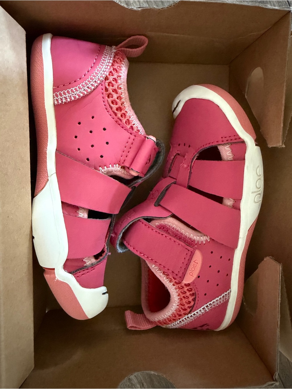 PLAE Kids Pink Velcro Closed-Toe Sandals